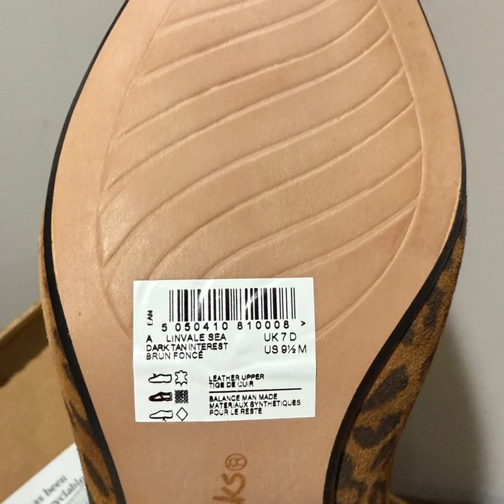 Clarks Leather "Linvale" ankle Bootie Cheetah Size 9.5 M - Picture 10 of 10